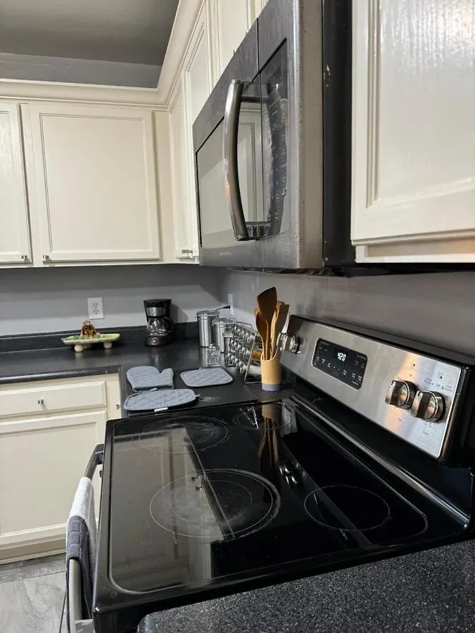 בית אירוח פיניקס West Phx Cozy King Suit With Private Bathroom Inside A House