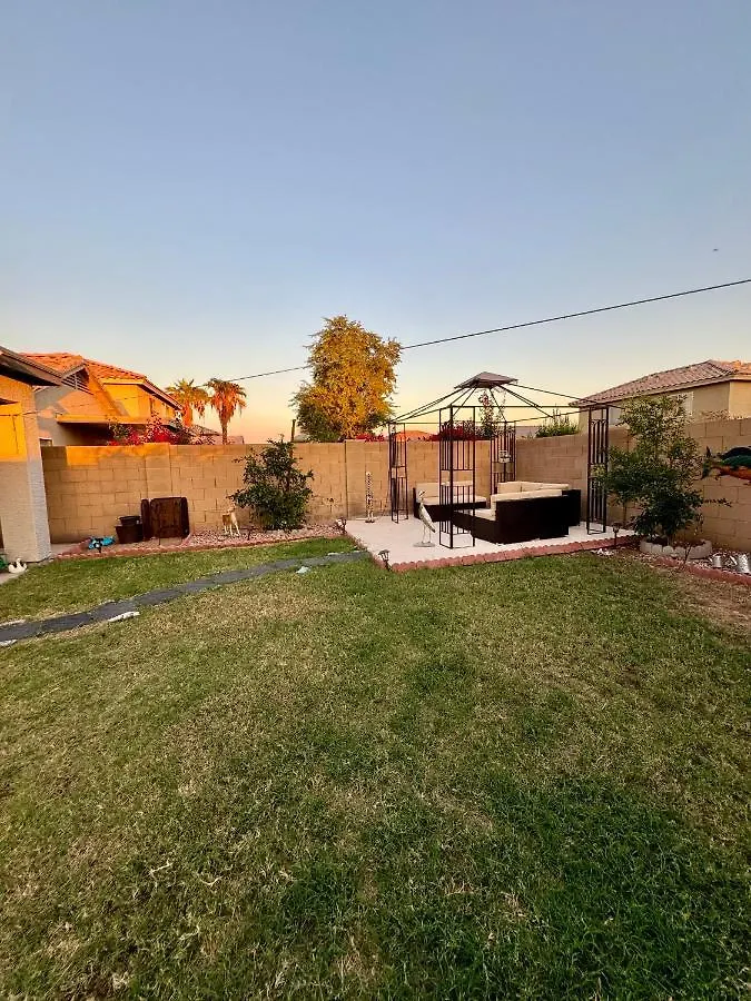 בית אירוח פיניקס West Phx Cozy King Suit With Private Bathroom Inside A House ארצות הברית